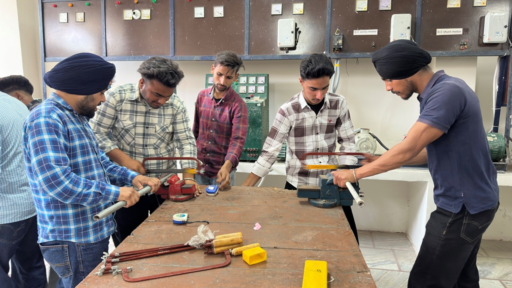 Trainees making Jobs